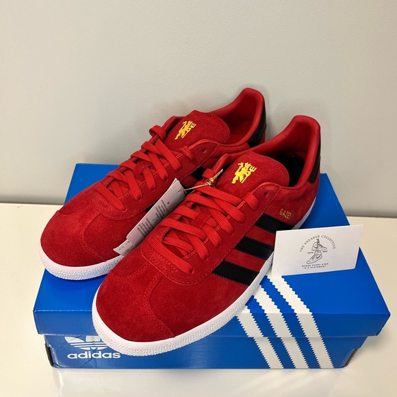 Adidas Originals Manchester United Gazelles - Picture 1 of 4